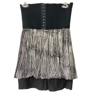 Joue Dans La Rue High Waisted Bubble Skirt Black and White Chevron